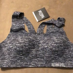 Victoria Sport - Victoria’s Secret sports bra